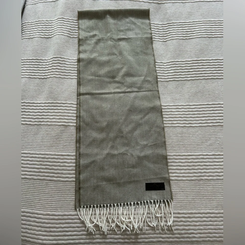Herringbone and Fringe Cashmere Scarf Fall Winter Neutral‎ Tan White